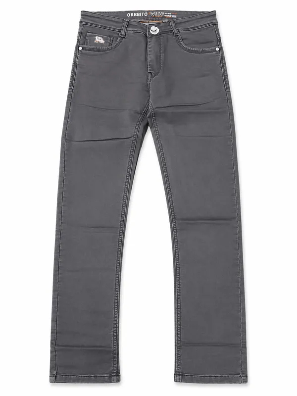 Grey_Denim_Straight_Fit_Jeans_for_Men