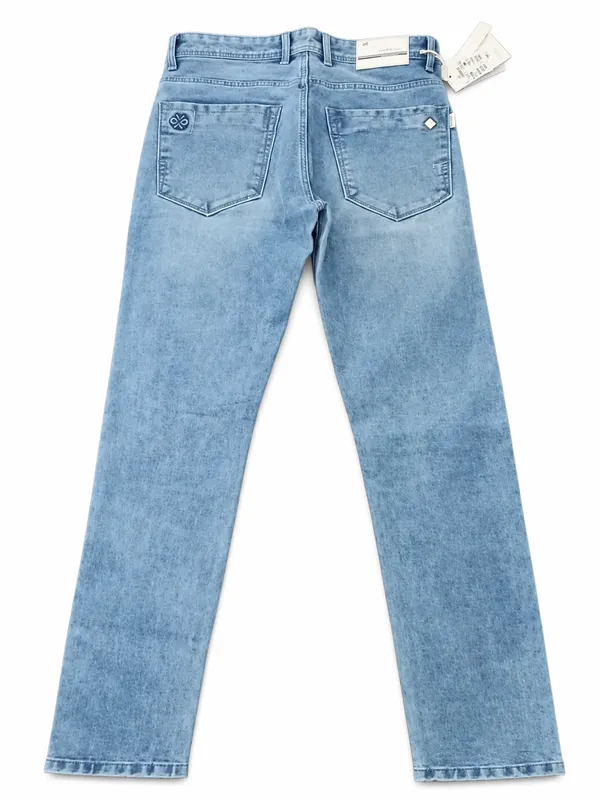 Light_Blue_Denim_Straight_Fit_Jeans_For_Men