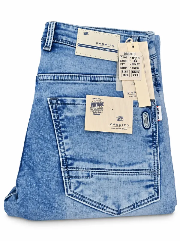 Light_Blue_Denim_Straight_Fit_Jeans_for_Men