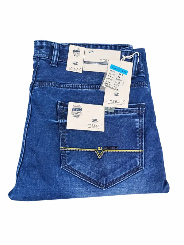 Blue_Denim_Straight_Fit_Jeans_for_Men