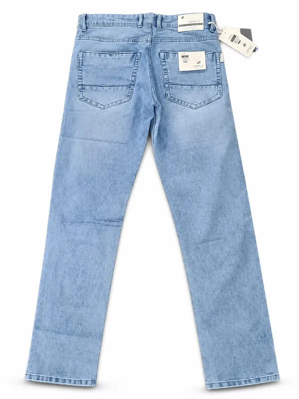 Light_Blue_Denim_Straight_Fit_Jeans_For_Men