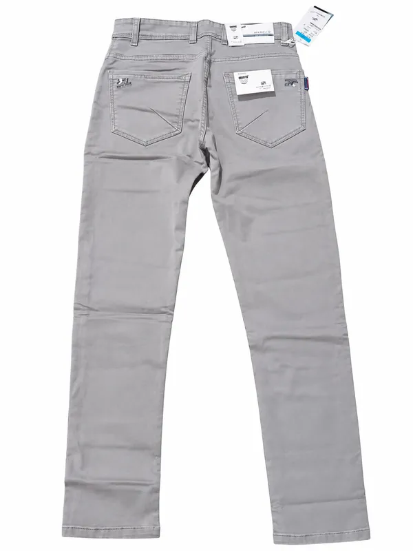 Grey_Denim_Narrow_Fit_Jeans_for_Men