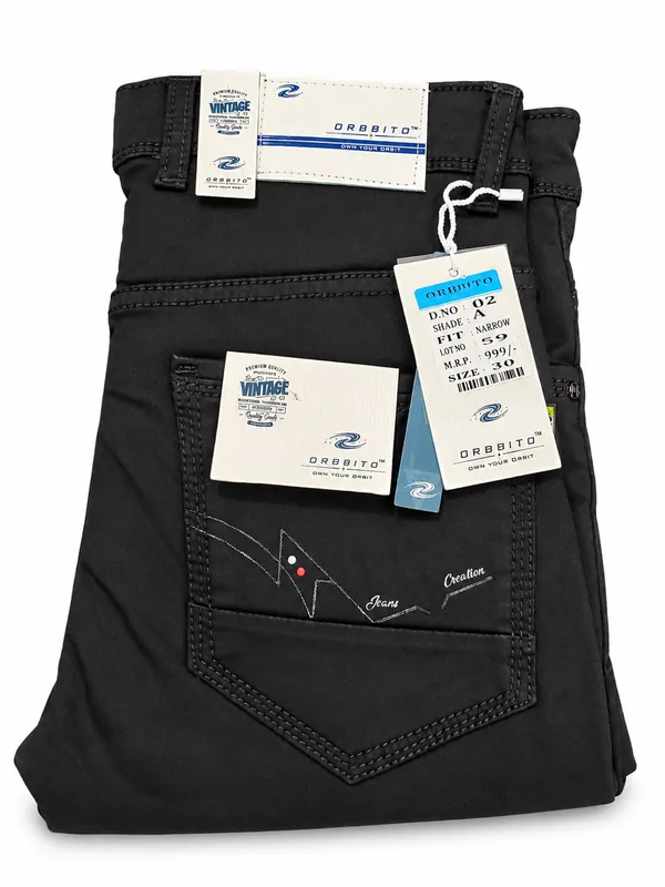 Black_Denim_Straight_Fit_Jeans_for_Men