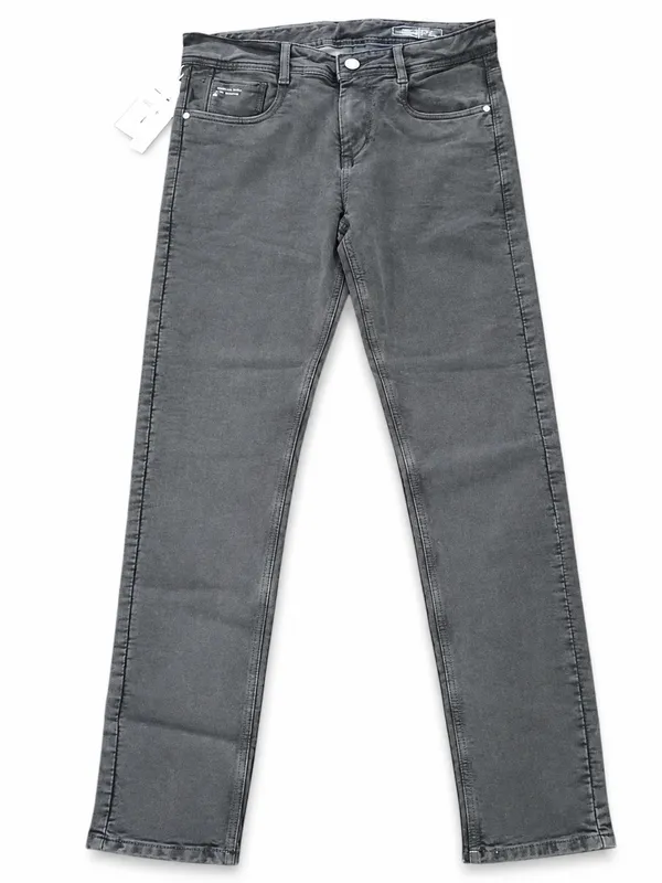 Grey_Denim_Slim_Fit_Jeans_For_Men