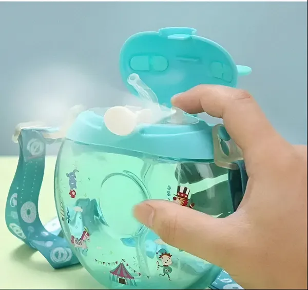 Plastic_Mint_Green_500_Ml_Kids_Water_Bottle_With_Strap