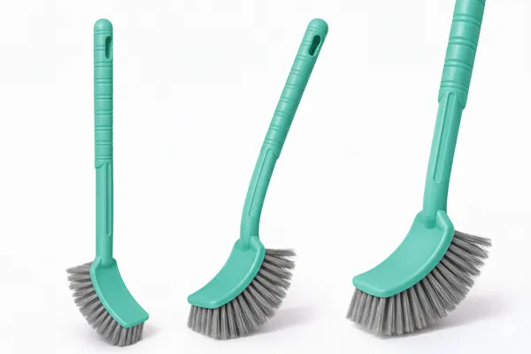 Plastic_Grey_Nylon_Bristle_Long_Handle_Cleaning_Brush