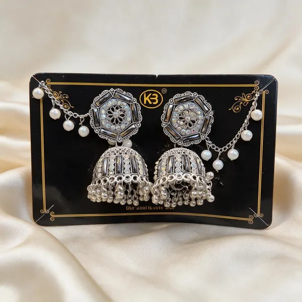 Silver_Oxidized_Alloy_White_Stone_Pearl_Jhumka_Earrings_Set_For_Women