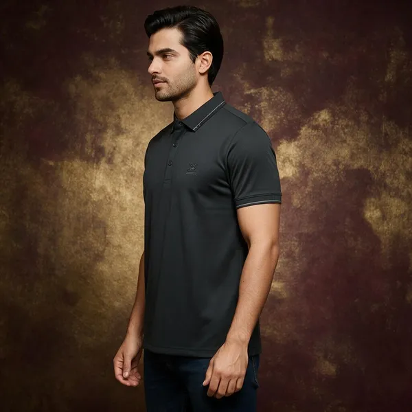 Black_Breathable_Regular_Fit_T-Shirt_For_Men
