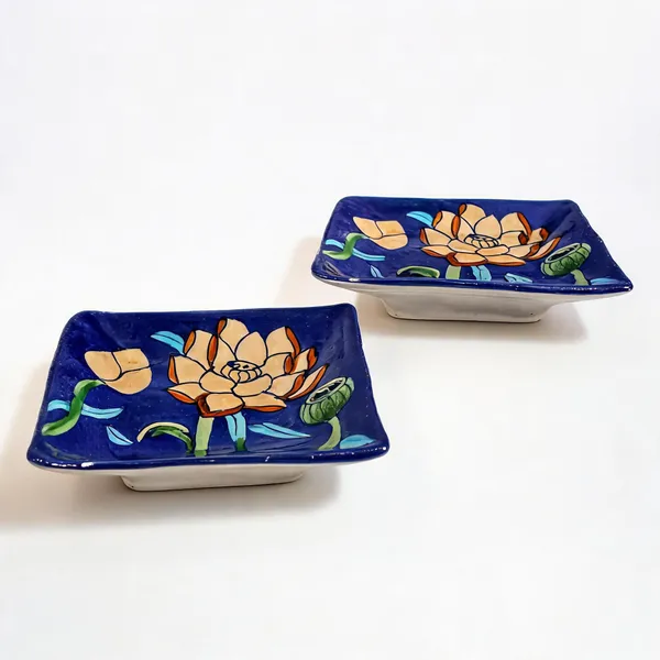 Blue_Pottery_Ceramic_Decorative_Floral_Print_Raised_Tray_-_Pack_of_2