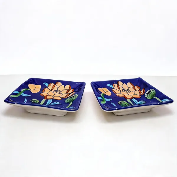 Blue_Pottery_Ceramic_Decorative_Floral_Print_Raised_Tray_-_Pack_of_2