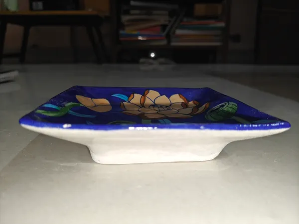 Pottery__Decorative_Floral_Print_Raised_Tray