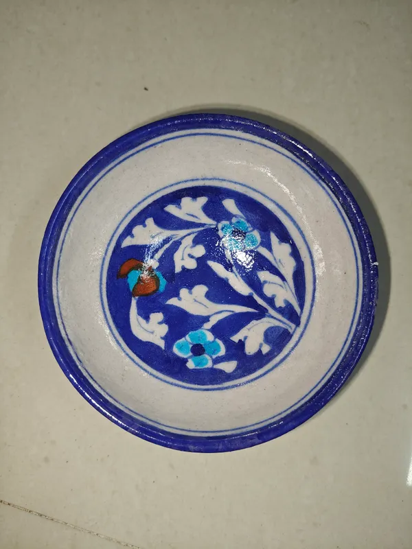 Pottery__Traditional_Floral_Print_Decorative_Plate