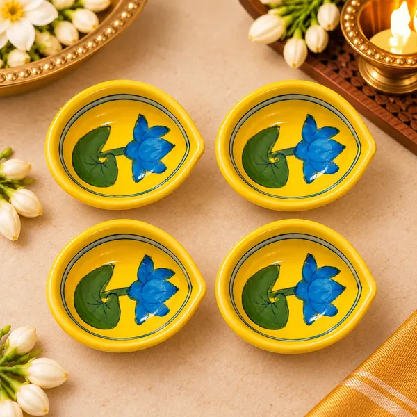 Painted_Floral_Pattern_Diya_Set_Of_4