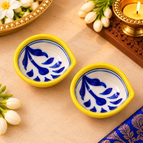 Pottery__Traditional_Floral_Pattern_Diya_Set