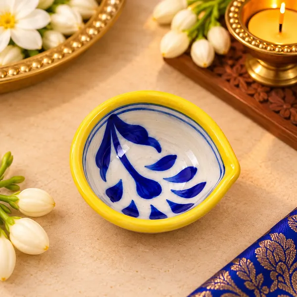 Pottery__Traditional_Floral_Pattern_Diya_Set