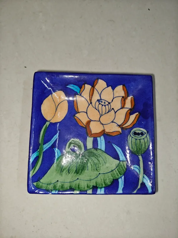 Pottery__Decorative_Floral_Print_Raised_Tray