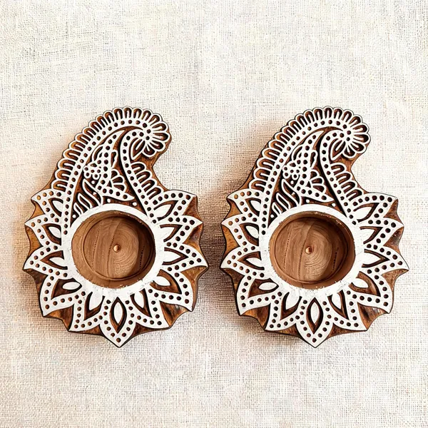 Wooden_Festive_Paisley_Floral_Cutwork_Tealight_Holder_-_Pack_of_2
