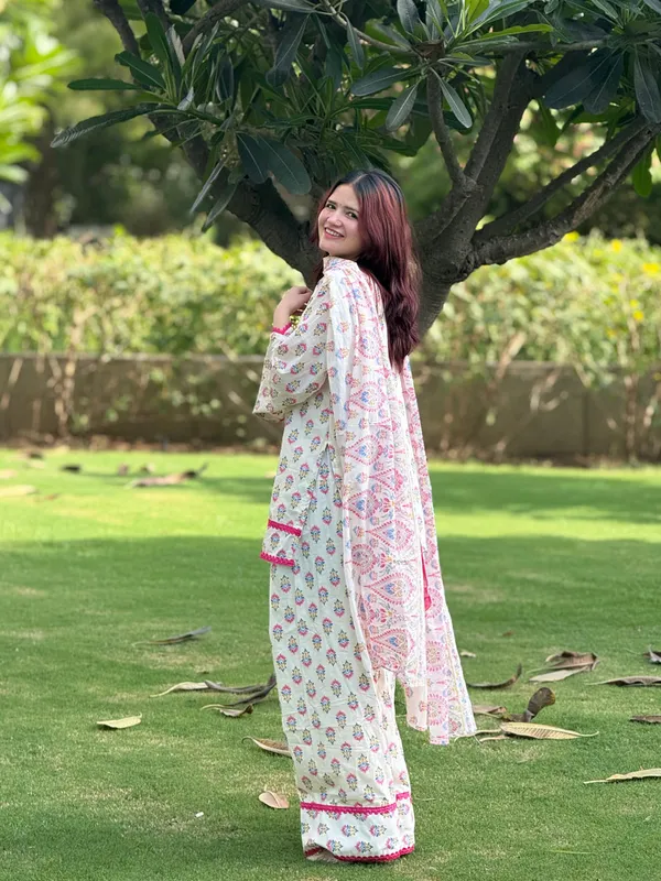 Cream_Rayon_Straight_Printed_Farshi_Set_For_Women