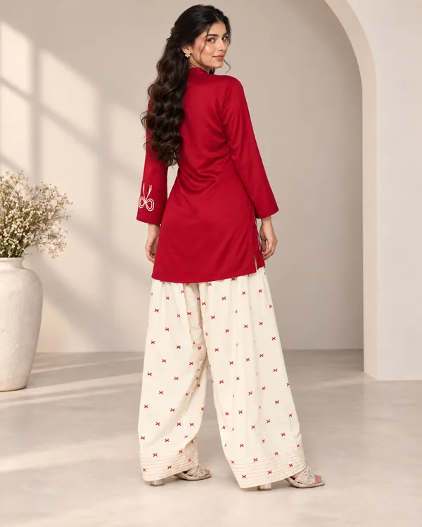 Maroon_Rayon_Silk_Straight_Farshi_Set_For_Women