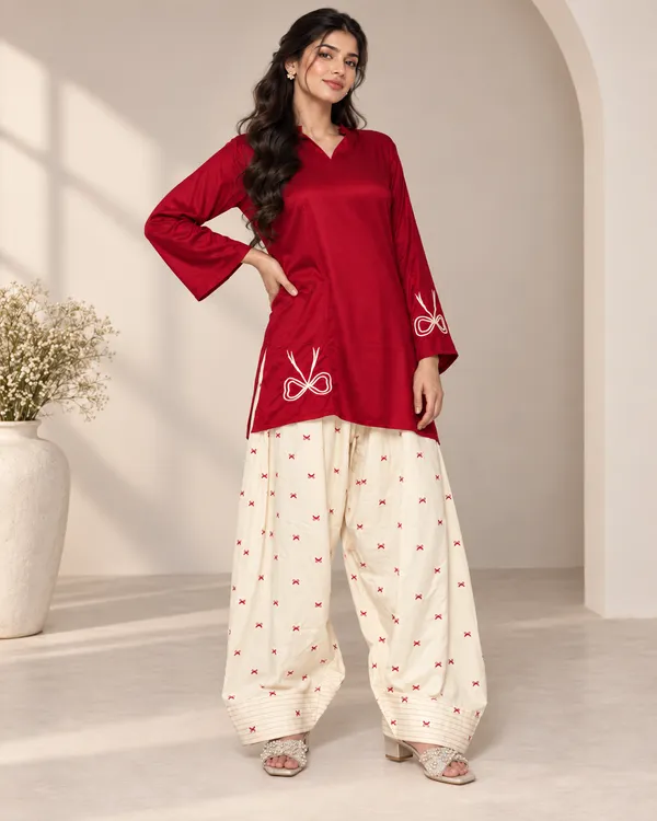 Maroon_Rayon_Silk_Straight_Farshi_Set_For_Women