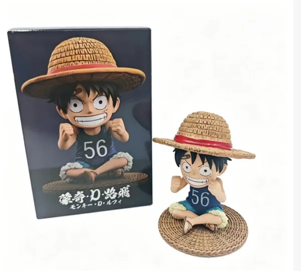 Luffy_Anime_Character_Figurine_With_Straw_Hat