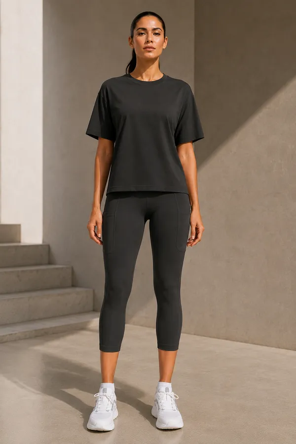 Wear_Jukebox_Off_Duty_Black_Nylon-Spandex_Gym_Wear_Set