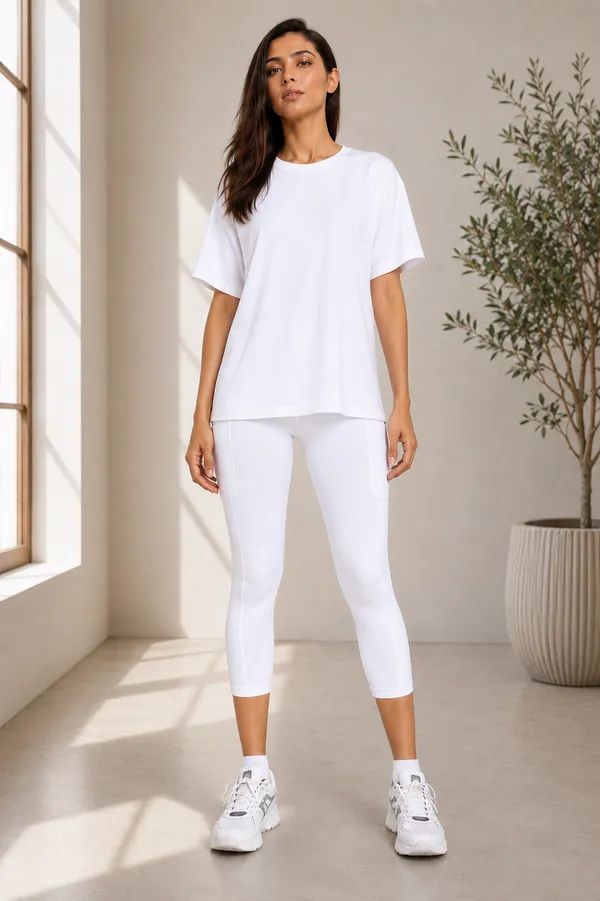 Wear_Jukebox_Off_Duty_White_Nylon-Spandex_Gym_Wear_Set
