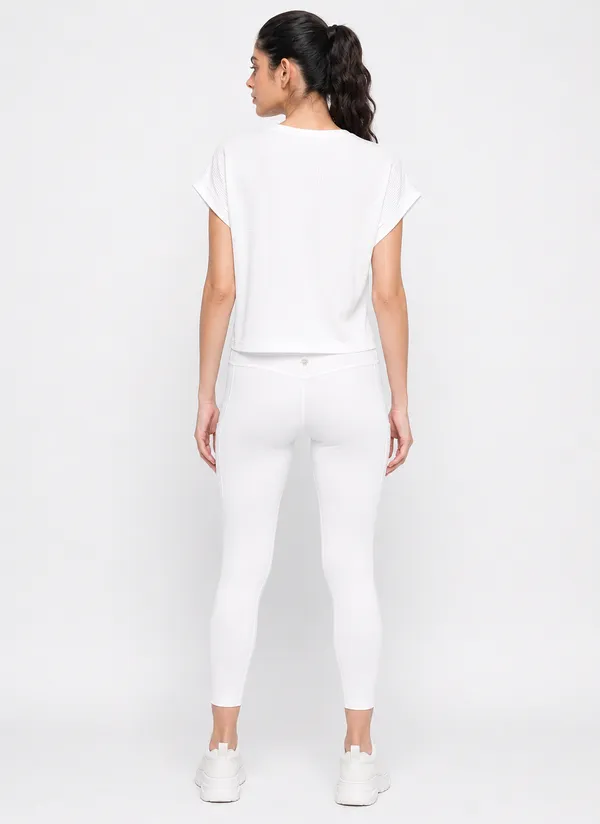 Wear_Jukebox_Just_Easy_White_Nylon-Spandex_Gym_Wear_Set