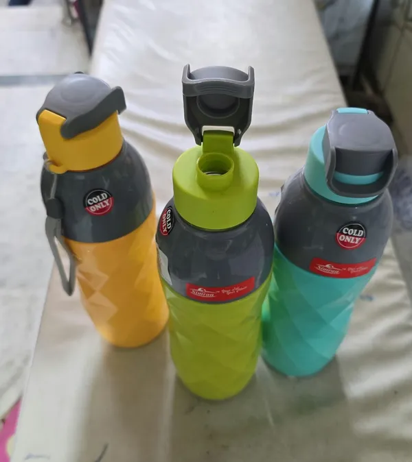Multicolor_Geometric_Pattern_Water_Bottles_Set_Of_3