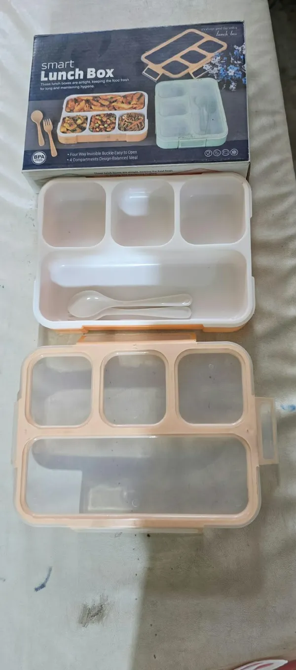 Plastic_Everyday_4_Compartment_Lunch_Box