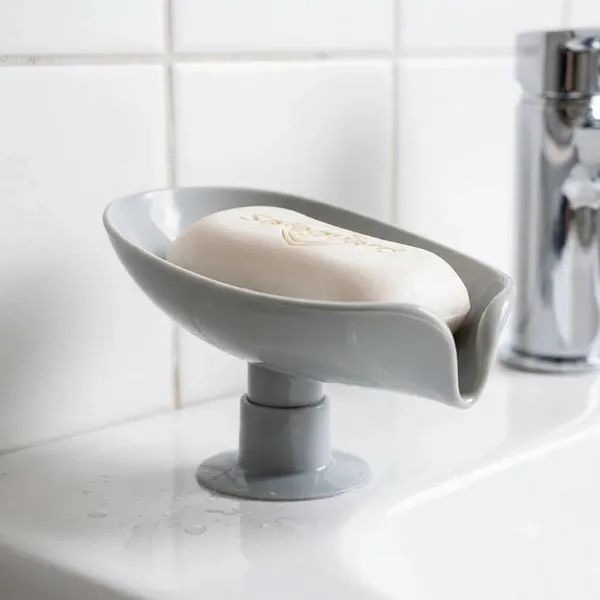 Plastic_Leaf_Shape_Self-Draining_Soap_Dish_With_Suction_Cup
