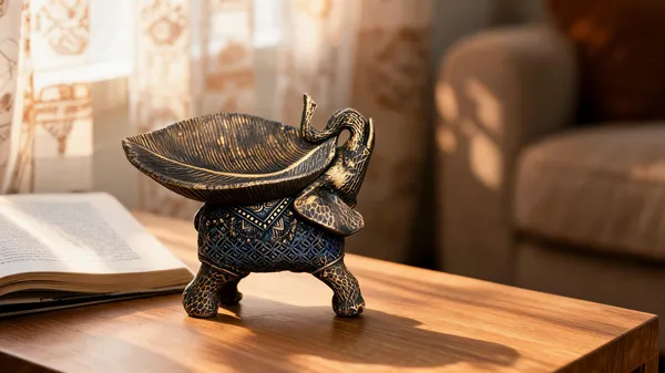 Resin_Black_Handcrafted_Elephant_Decorative_Figurine_Showpiece