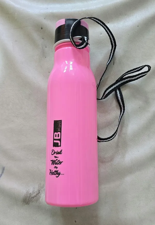 Pink_Portable_Plastic_Water_Bottle