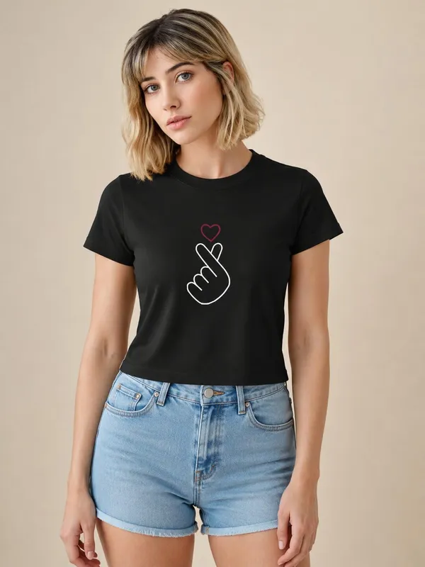 Women_S_Heart_Crop_Top