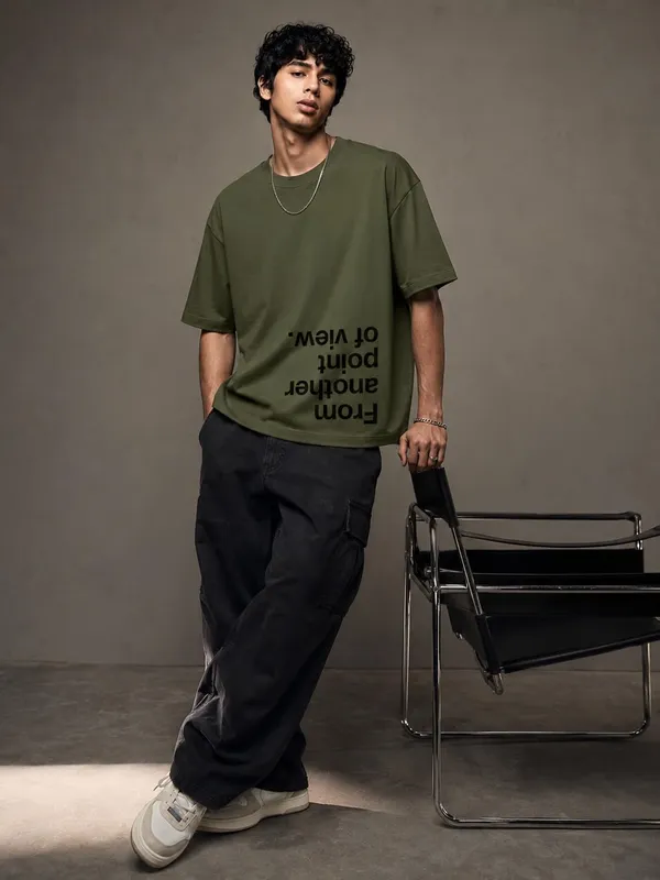Graphic_Printed_Mens_T_Shirt