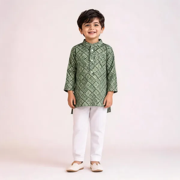 Vastraveda_Boys_Festive_&_Party,_Casual,_Wedding_Kurta_And_Pyjama_Set_(Green_Pack_Of_1)