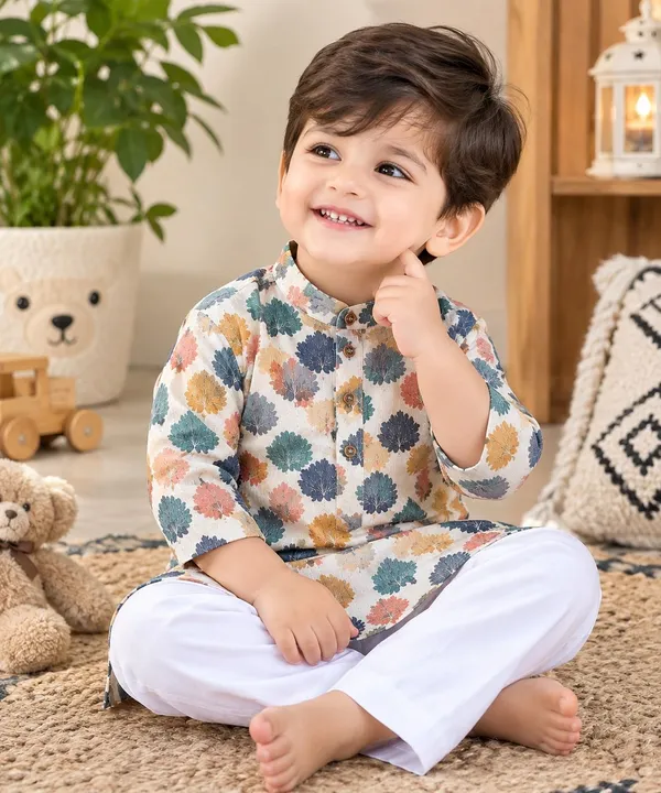 vastraveda_Boys_Festive_&_Party,_Wedding_Kurta_and_Pyjama_Set_(Multicolor_Pack_of_1)
