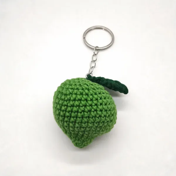 Green_Wool_Crochet_Strawberry_Keychain_For_Unisex