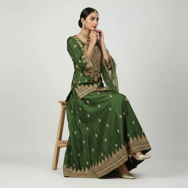 Green_Embroidered_Flared_Anarkali_Suit_Set_For_Women