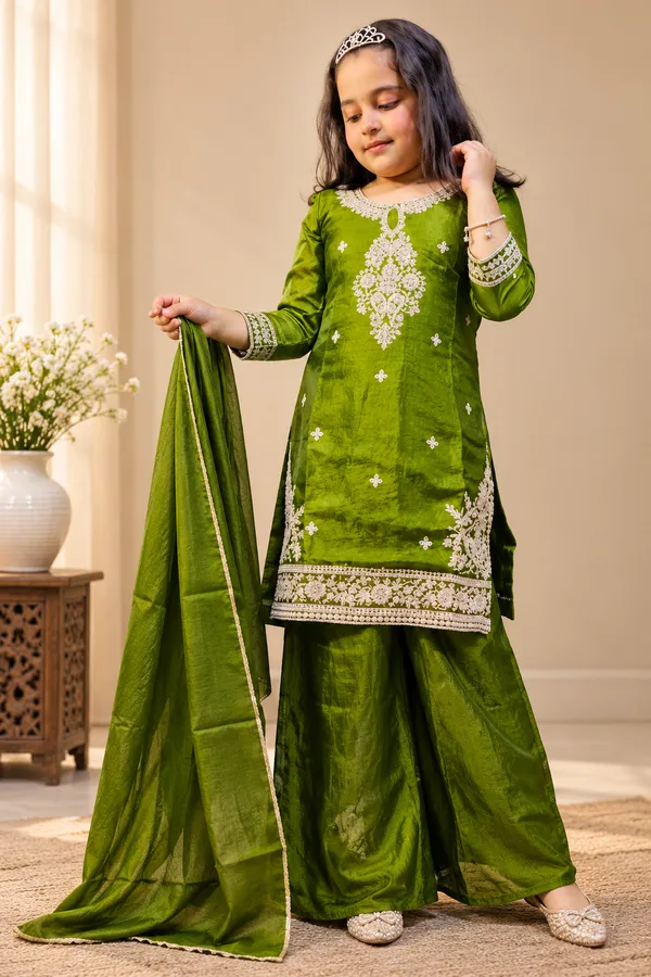Green_Embroidered_Ethnic_Salwar_Suit_For_Girls