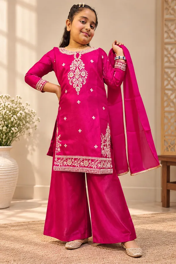 Pink_Embroidered_Straight_Kurta_Set_For_Girls