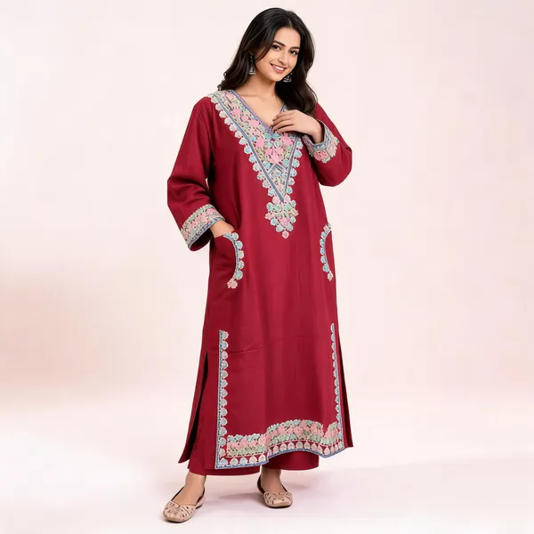 Maroon_Embroidered_Relaxed_Fit_Pheran_For_Women