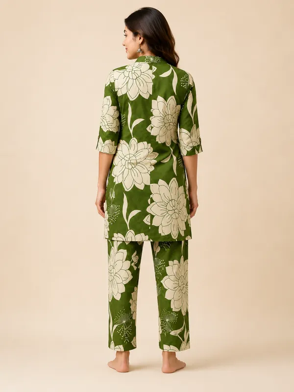 Grey_And_Cream_Floral_Print_Kurta_Pant_Set_For_Women
