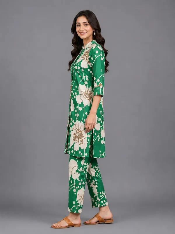 Green_Printed_Straight_Kurta_Pant_Set_for_Women