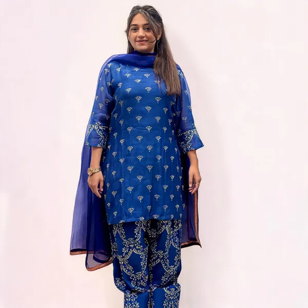 Blue_Chanderi_Straight_Fit_Printed_Kurta_Set_For_Women
