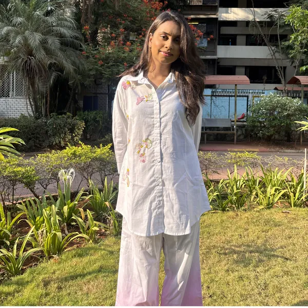 White_Cotton_Straight_Floral_Kurta_Set_For_Women