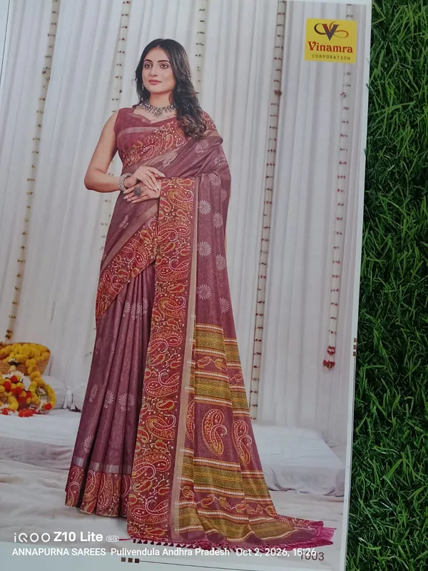 Maroon_Printed_Saree_for_Women
