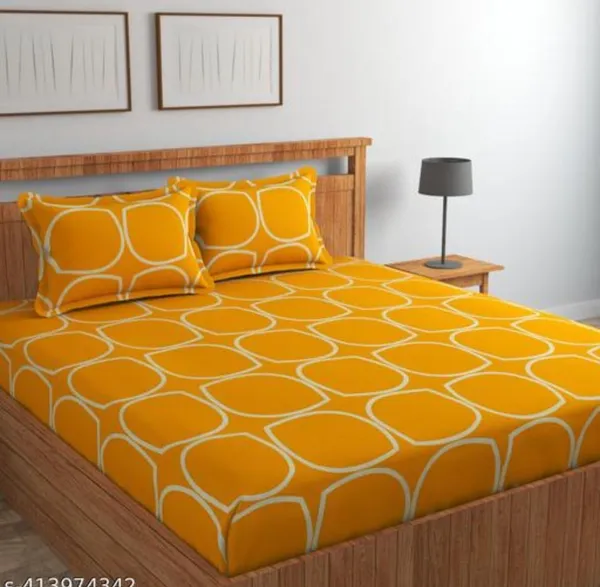 Orange_Geometric_Print_Double_Bedsheet_With_Pillow_Covers