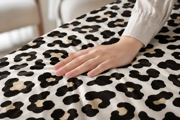 Satin_Leopard_Print_Bedsheet