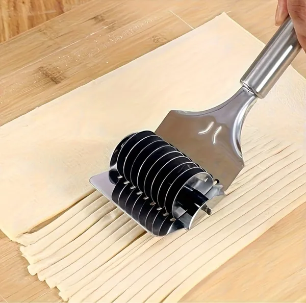 Homvora_Dough_Rolling_Cutter_Noodles_Cutter_Buy_1_Get_1_Free